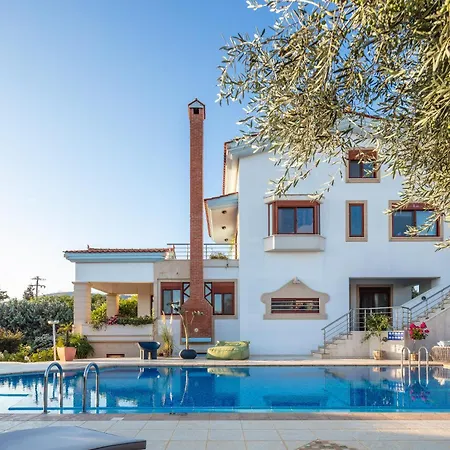 Nikis Villa