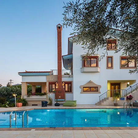 Villa Nikis *